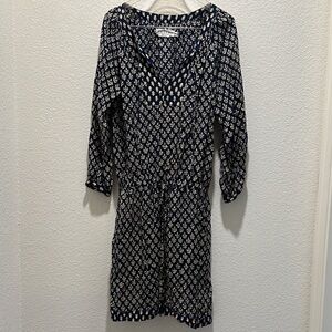 Velvet by Graham & Spencer Patterned Long Sleeve Dress‎